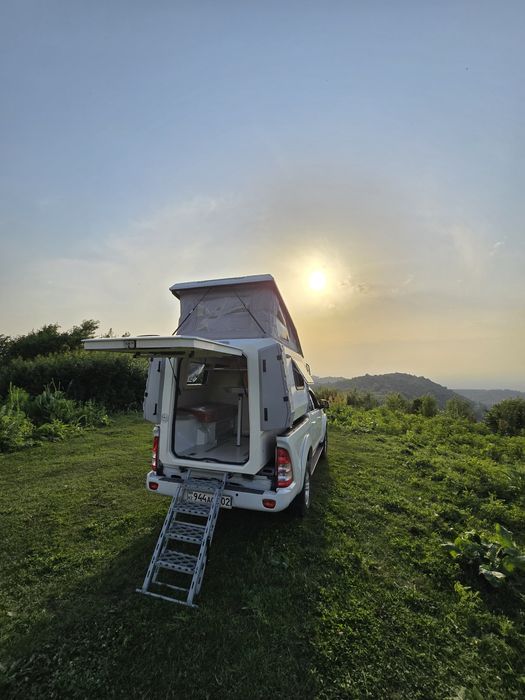 Кемпер-капсула для пикапа. Автодом