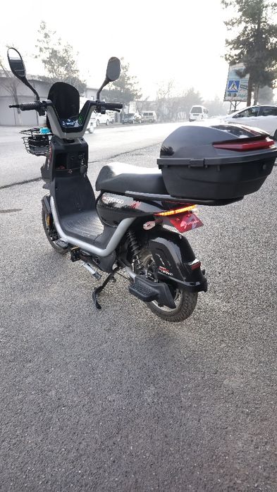 Brend nomi DRONGO VL skuter