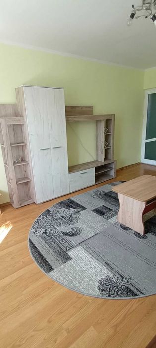 Apartament de inchiriat