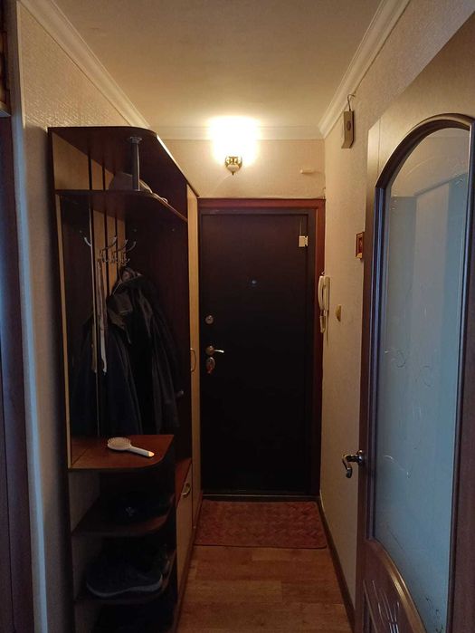 Продам трёх комнатную квартиру