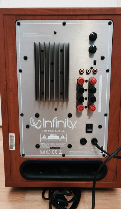 Subwoofer activ Infinity Beta HCS Sub/230 – 100 W ca nou !