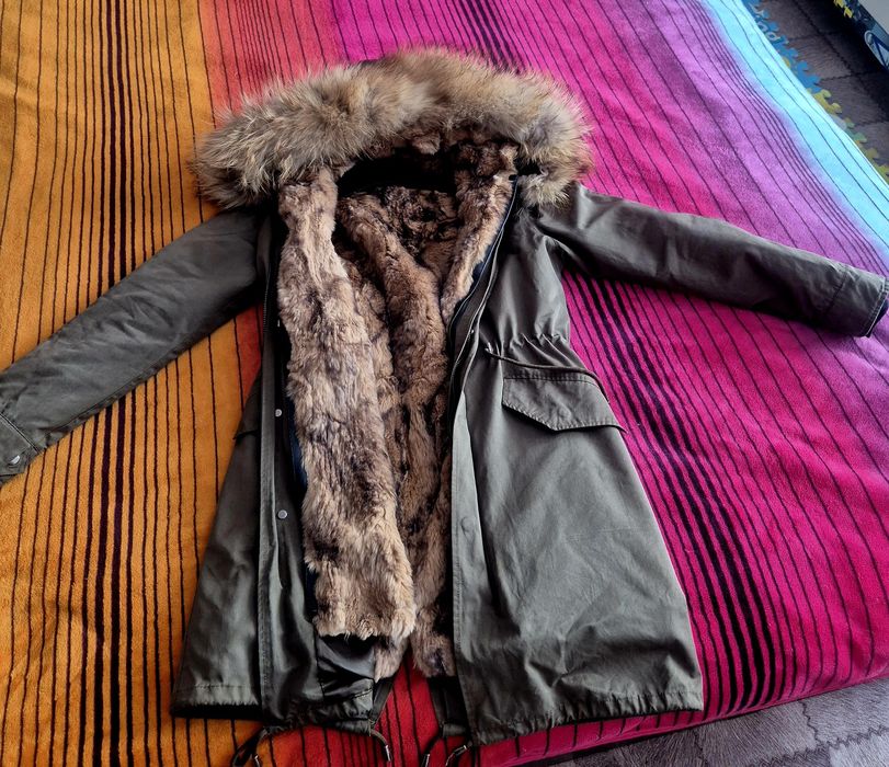 Продам парку зимнюю