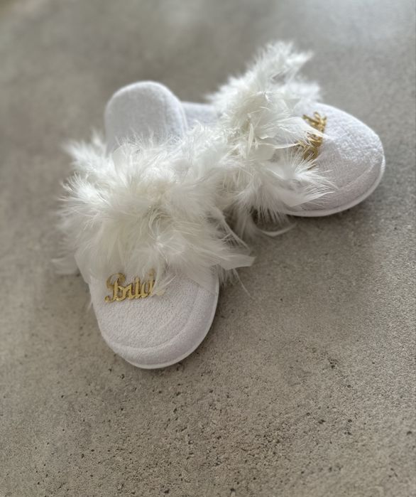 Papuci bride cu pene