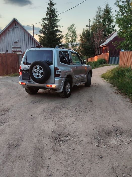 Mitsubishi l200   Pajero  2,5