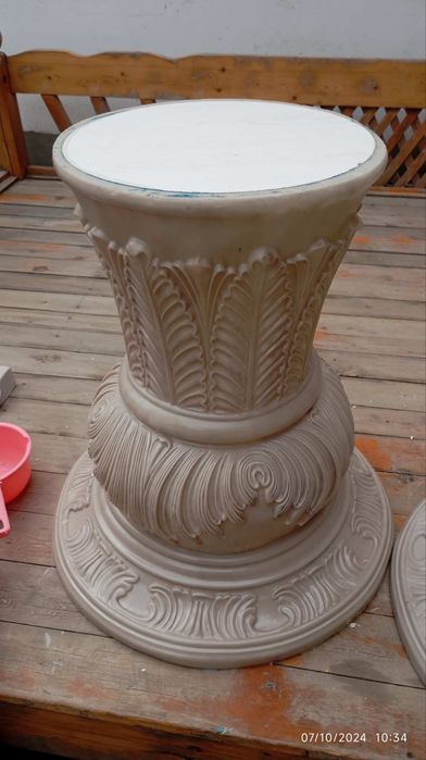 Ibaksitdan yaralgan stol oyoqlari