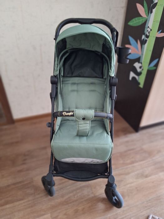 Продам детскую коляску