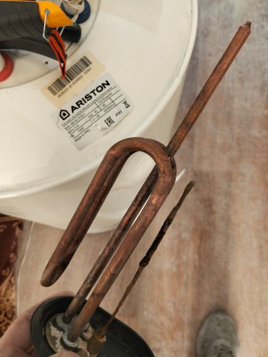 Продам водонагреватель