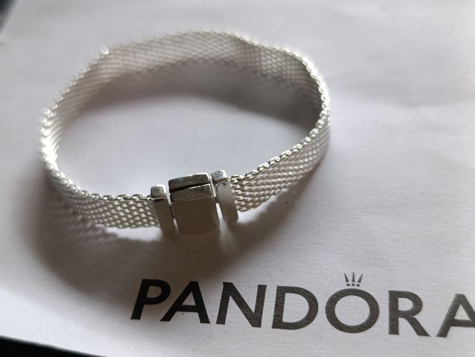 Сребърни гривни Pandora