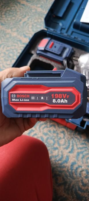 Продам гайковёрты.Бош