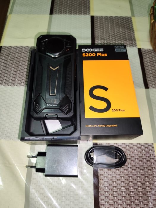 Смартфон DOOGEE S200 PLUS 16 ГБ/512 ГБ черный