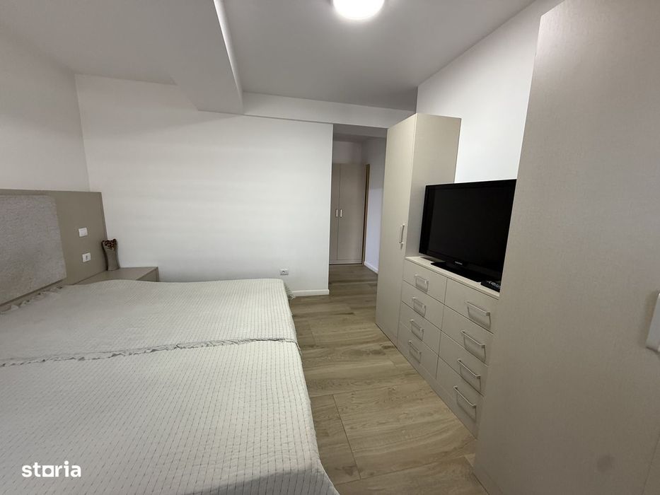 Garsonieră decomandată etaj 4/6 Piața Gării bloc nou