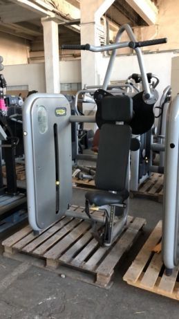 banda de alergare technogym