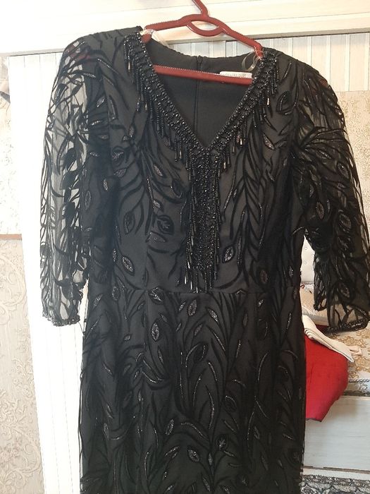 Женская платье размер 42.44