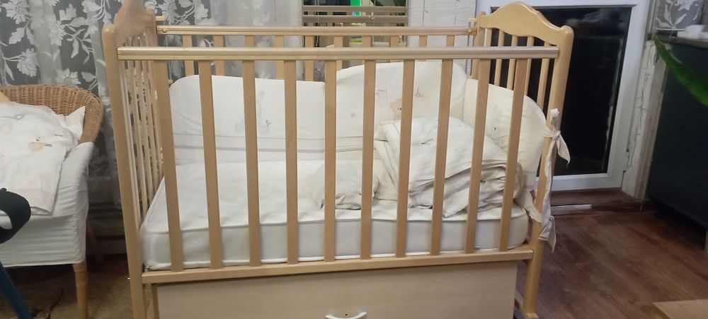 Манеж 3 в 1 с ящиком + бортики с бельем