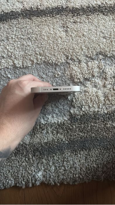 Iphone 13 alb de vanzare