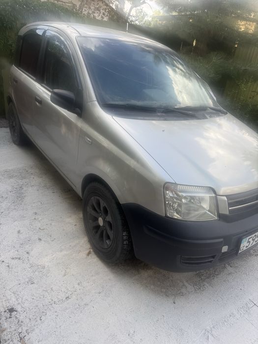 Продам машину б/у фиат панда