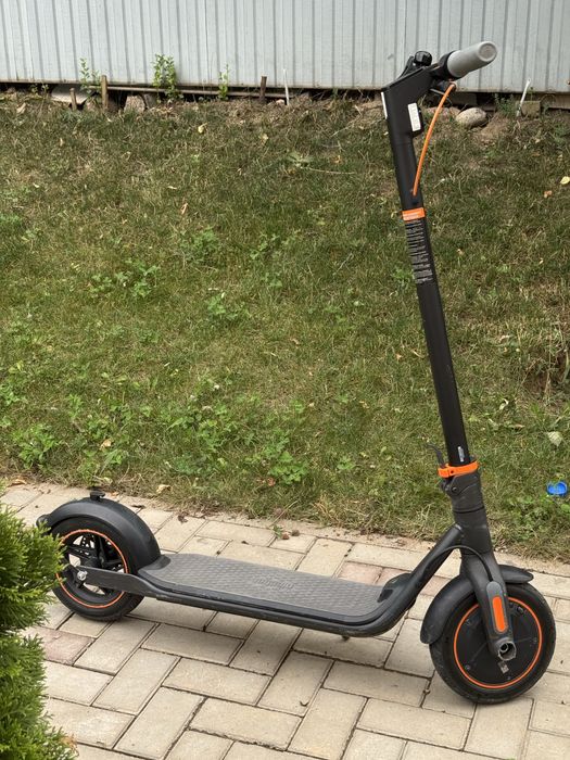 Электросамокат Ninebot KickScooter F40
