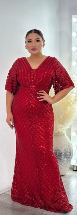 Вечернее сногсшибательное платье