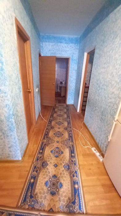 Продается 3-комнотни квартиру