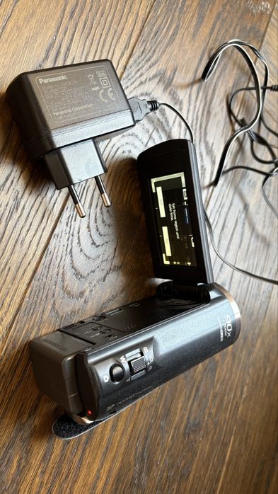 видеокамера Panasonic HC-V180