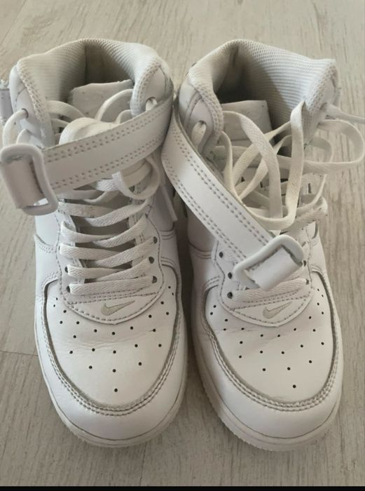 nike mid  in stare f buna