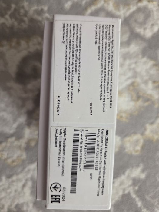 Продаются айрподсы на запчасти