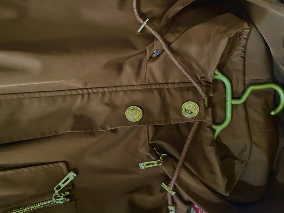 Продам Женский плащ