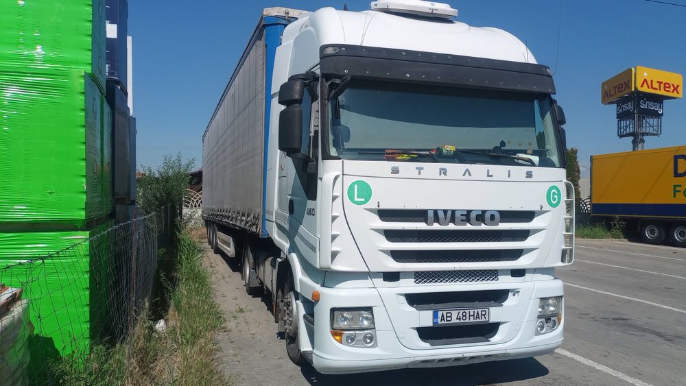 Ansamblu Iveco Stralis 2012 cu semiremorcă Krone