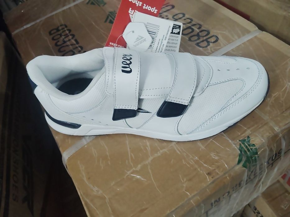 Adidași veer doar en grooo