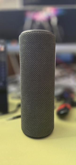 Преносима тонколона Logitech Boom