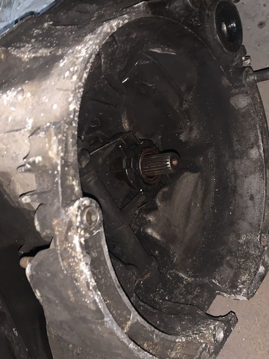 Продам приору на разбор