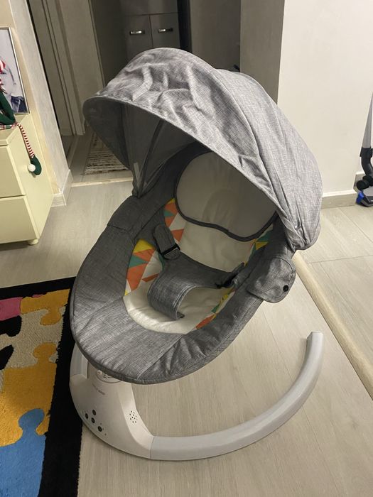 Vand leagan electroc pentru bebe