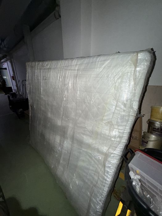 Продам новый матрас 2х2 размеи
