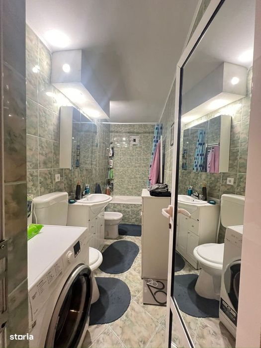 Apartament 2 camere  Bd Bucuresti  - etaj 3/4 - 54 mp - 65000 euro
