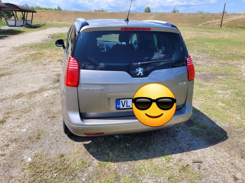 PEUGEOT 5008 2010 — imagine 2