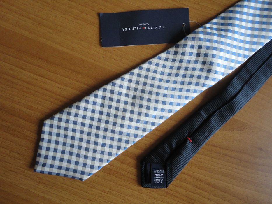 Hugo Boss/нова/оригинална вратовръзка