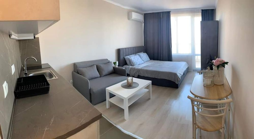 Студия в Поморие