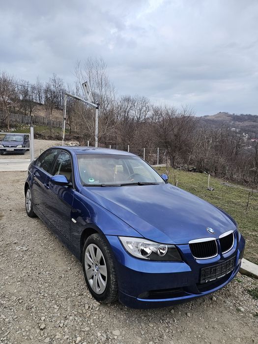 Vând bmw e90 318i