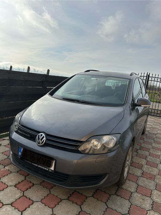 Vând Volkswagen Golf+