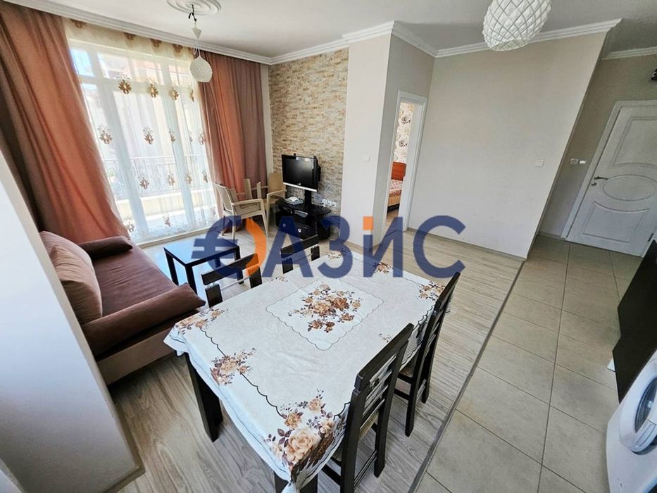 Двустаен апартамент в комплекс Персани 2, 61 кв.м., Слънчев бряг,