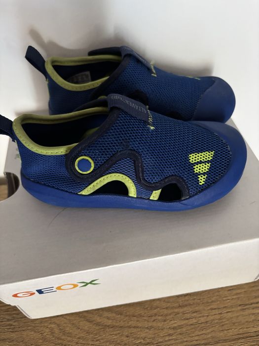 Детски сандли и маратонки Adidas