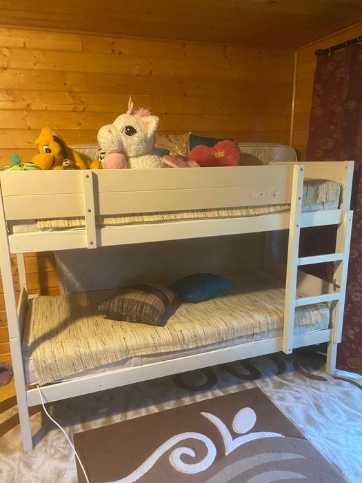 Pat supraetajat Ikea .