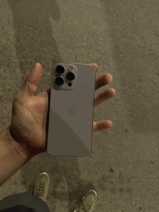 iPhone 15pro max 256gb