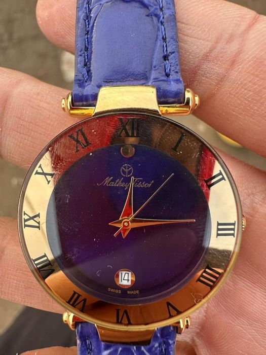 Часы тиссот женский