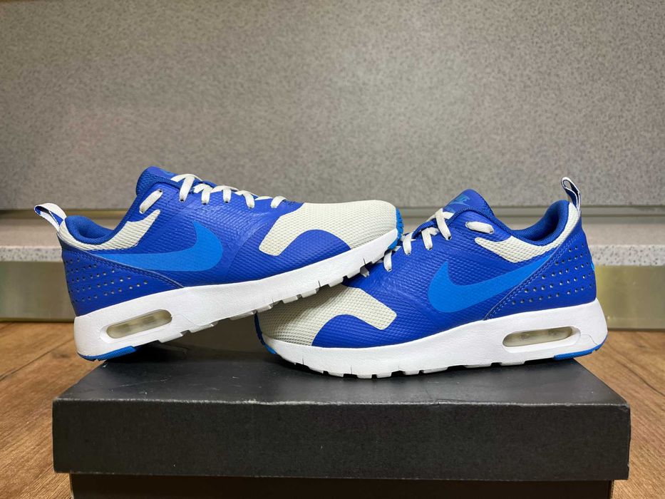 ОРИГИНАЛНИ *** Nike Air Max Tavas / Photo Blue & Royal White