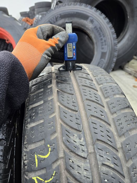 Anvelope de iarna 225-55r17c Continental