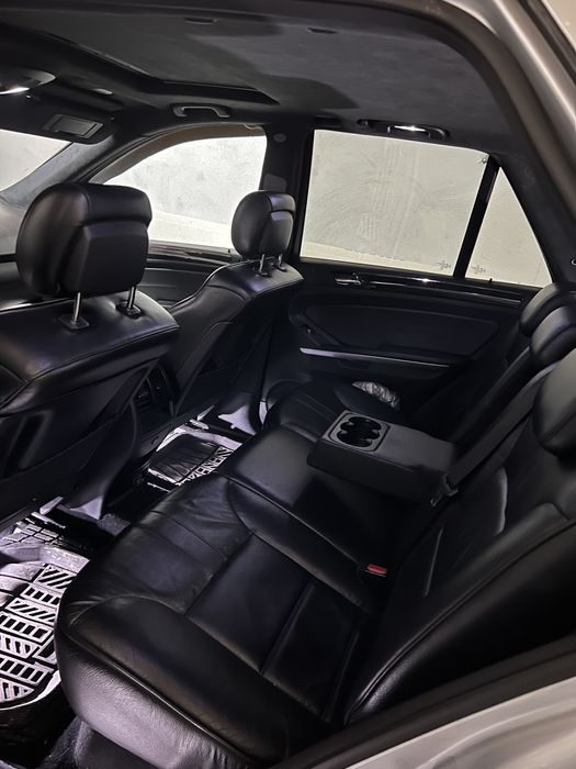 Продавам Mercedes ML W164 320 cdi facelift