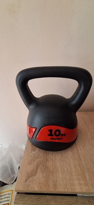 Кетълбел 10 кг Crivit – идеален за тренировки-нов неизползван