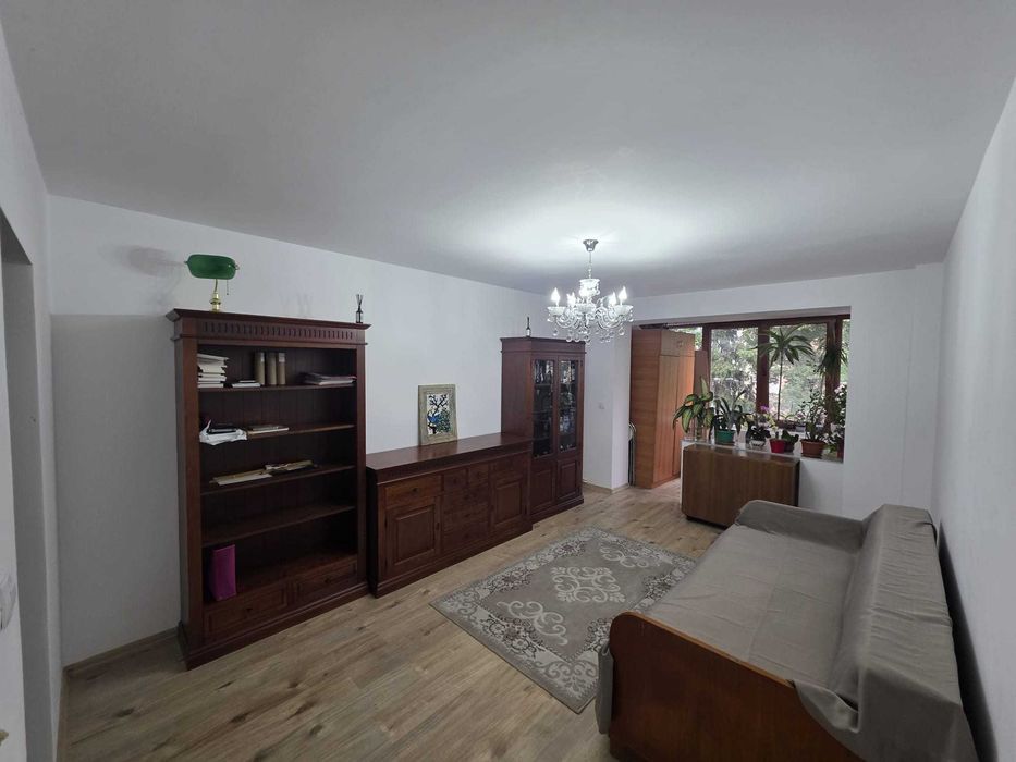 Apartament 3 camere  Bld George Enescu, Nr 4