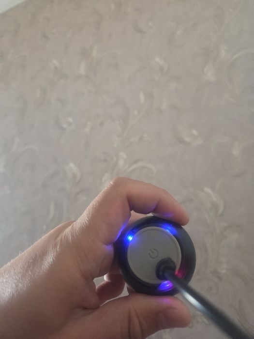 Продам портативную колонку.